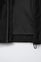 LIGHTWEIGHT HOODED WATER-REPELLENT JACKET