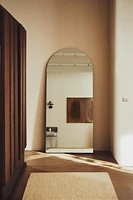 FULL LENGTH MIRROR WITH AN ARCH SHAPE