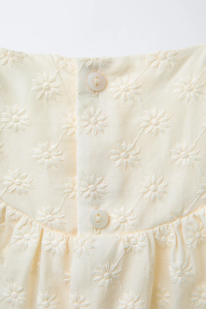 BLOUSE FLEURS BRODÉES