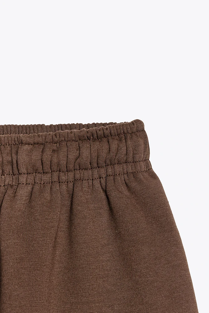 INTERLOCK SHORTS