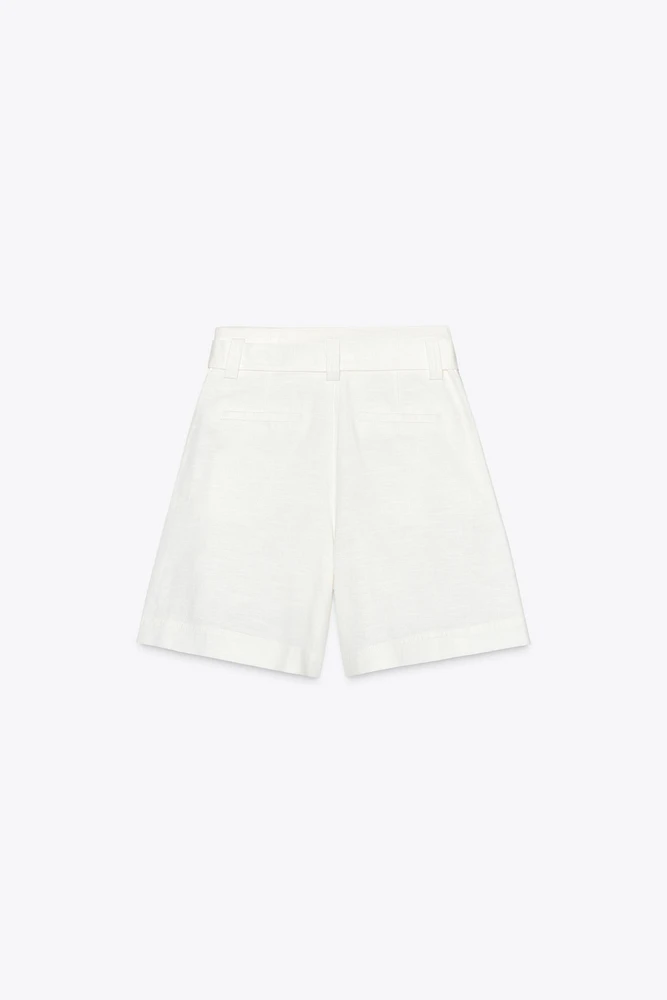 BELTED BERMUDA SHORTS