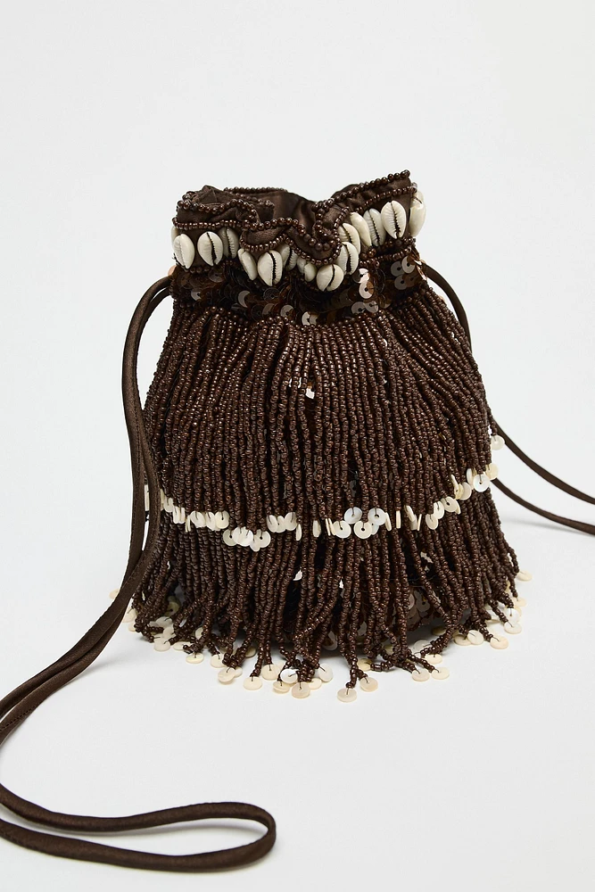 GLITTER SHELL MINI BUCKET BAG