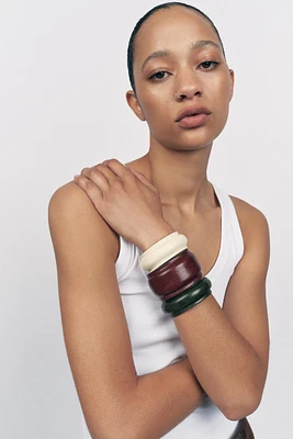 LOT DE 3 BRACELETS EN CUIR