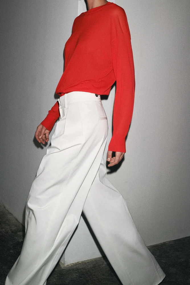 EXTRA-FINE KNIT TOP