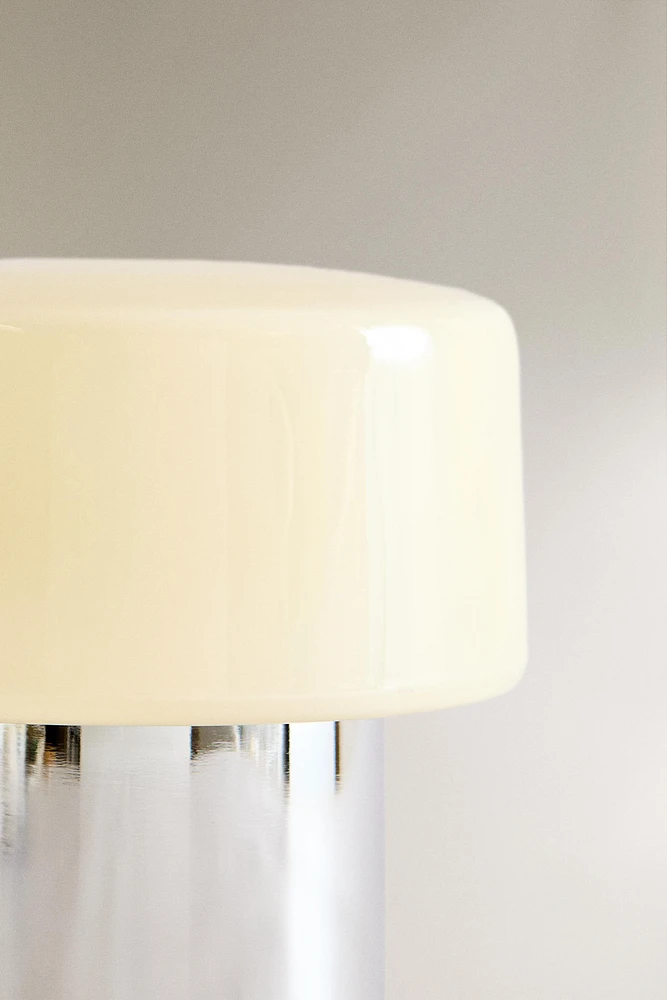 GLASS AND METAL TABLE LAMP