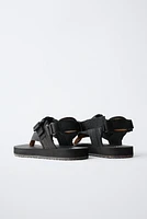 SANDALES DE BASKETS