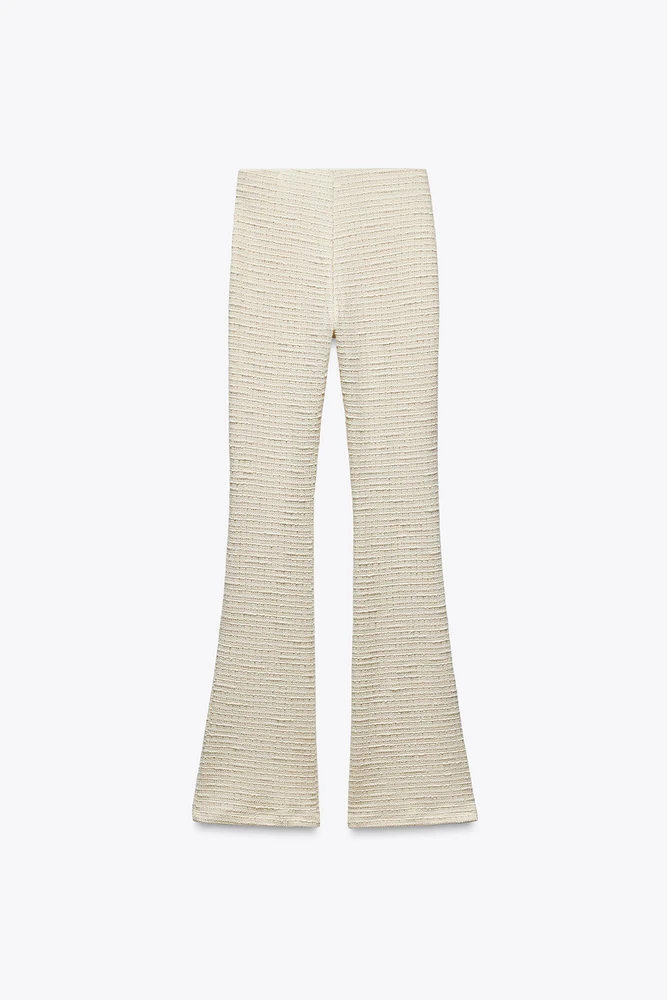 PANTALON FLARE TEXTURÉ