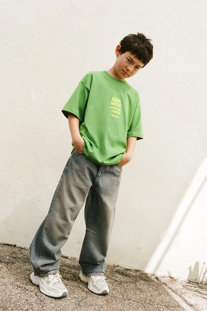 RAISED TEXT T-SHIRT