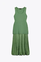 ROBE EN MAILLE PLISSÉE MATIÈRES VARIÉES