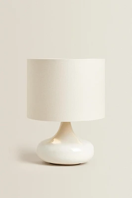 SMALL CERAMIC BASE TABLE LAMP