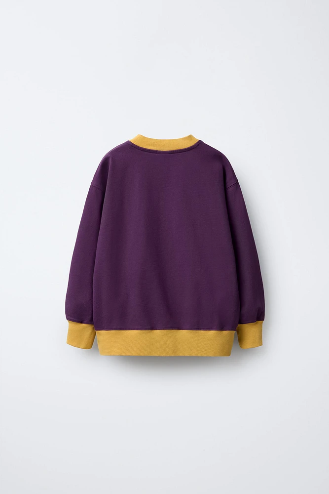 T-SHIRT EN MATIÈRES VARIÉES