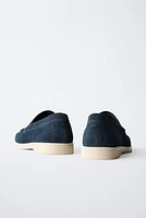 CHAUSSURES BATEAU EN CROÛTE DE CUIR