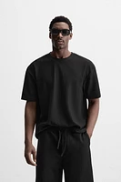 RELAXED FIT STRUCTURED T-SHIRT