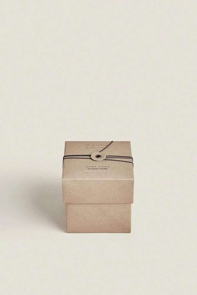 (300 G) SIGNATURE COLLECTION I SCENTED CANDLE
