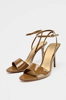 PATENT LEATHER HEELED SANDALS