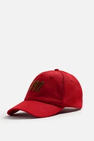 CONTRAST EMBROIDERED CAP