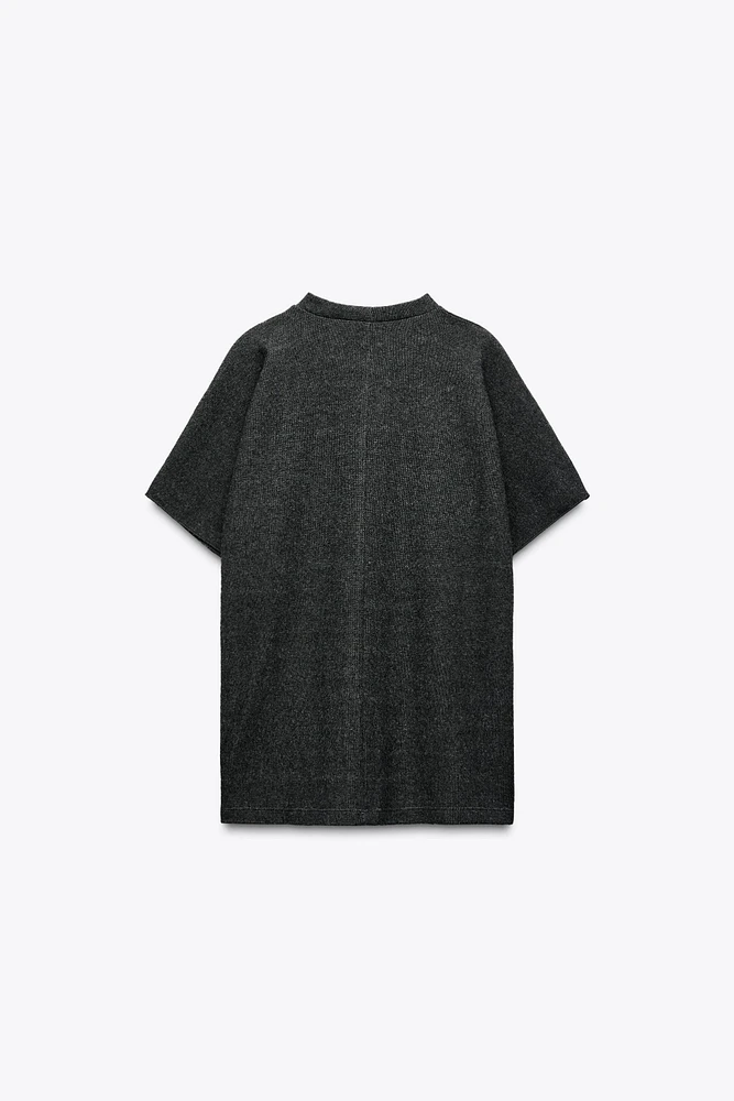 TOP SOFT À BOUTONS