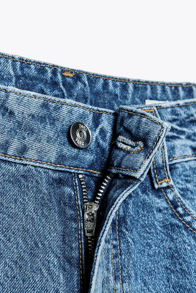 Z1975 MID-RISE STRAIGHT CUT OUTS RIPPED JEANS