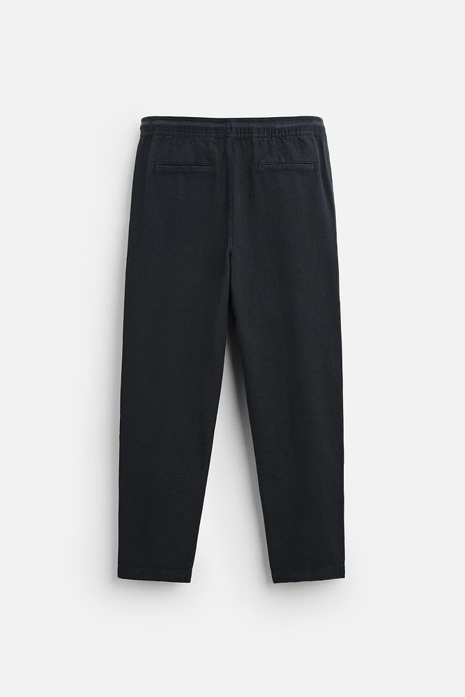 TEXTURED RELAXED FIT PANTS