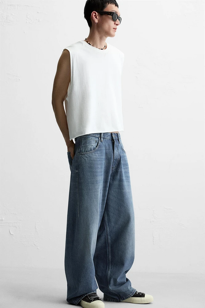 BALLOON FIT JEANS