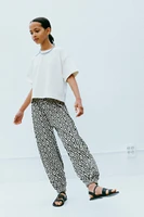 PANTALON BALLON TEXTURÉ IMPRIMÉ