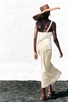 ROBE MI-LONGUE EN MATIÈRES VARIÉES