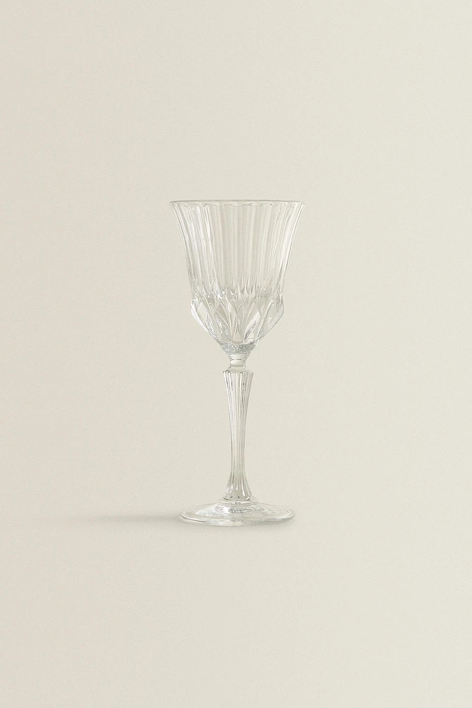 VERRE À VIN TAILLÉ CRISTALLIN