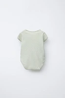 FIVE-PACK OF SNAIL BODYSUITS