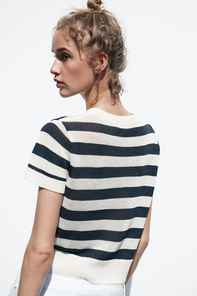 STRIPED KNIT TOP