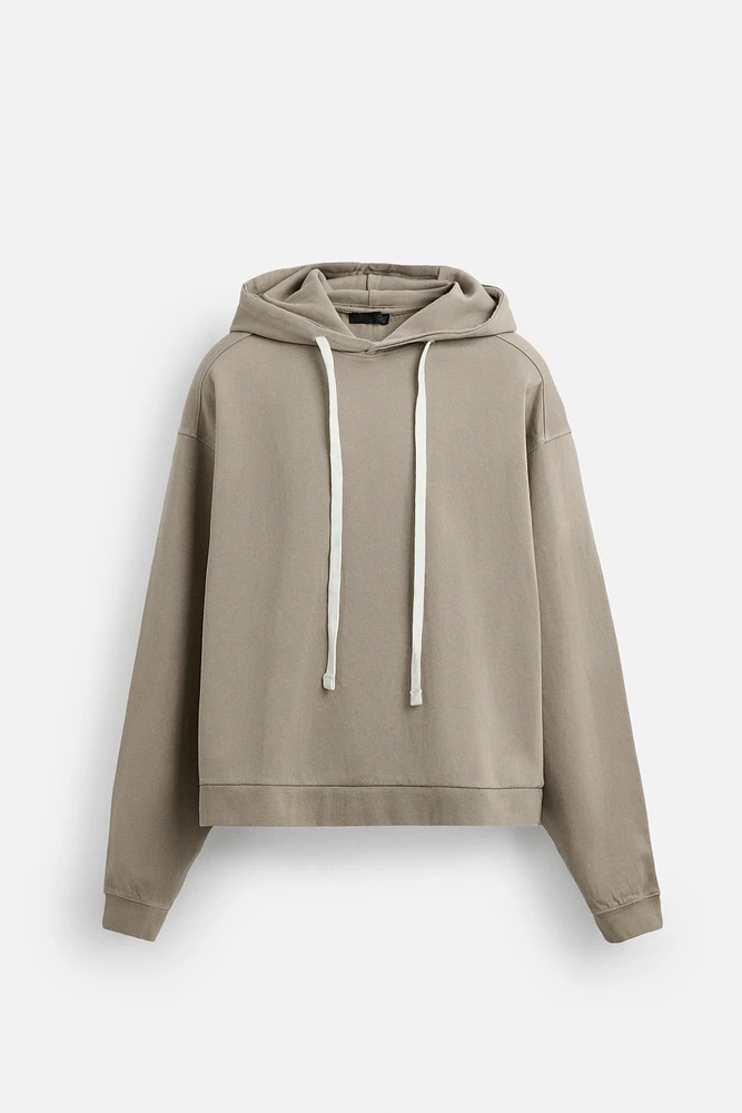 TEXT HOODED SWEATSHIRT