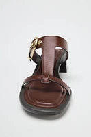 SANDALES EN CUIR À TALONS LARGES