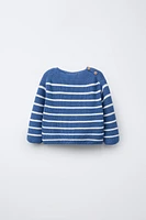 PULL EN MAILLE À RAYURES
