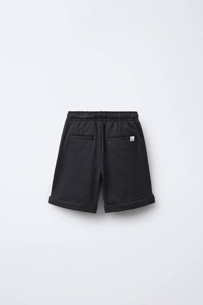 SHORT CONFORT