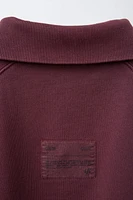 LABEL ZIP SWEATSHIRT