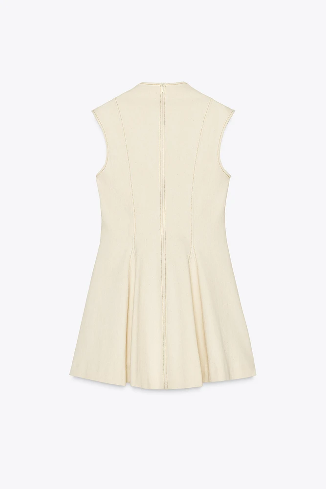 ROBE COURTE SANS MANCHES