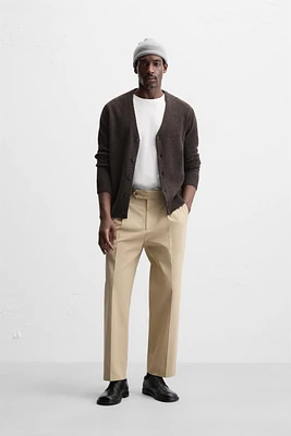 PLEATED STRAIGHT FIT PANTS