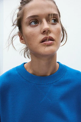 SWEAT EN MAILLE LISSE