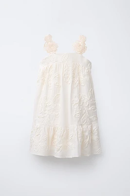 ROBE FLEURS BRODÉES
