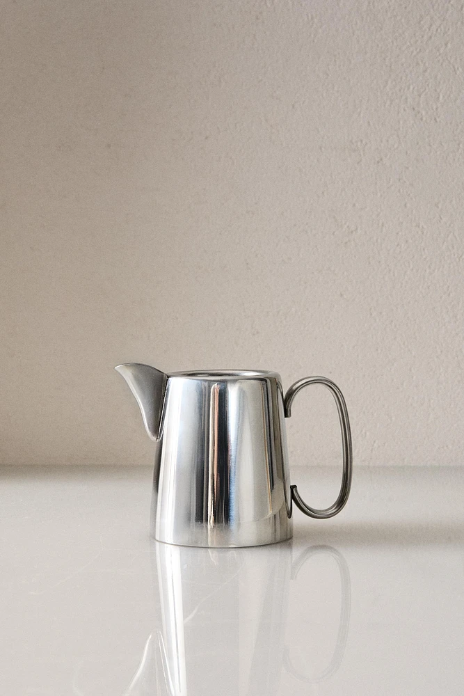 METAL MILK PITCHER SHINY