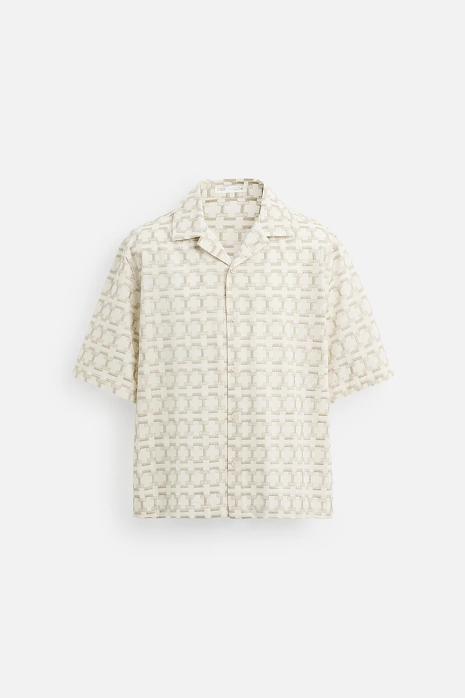 GEOMETRIC EMBROIDERED SHIRT