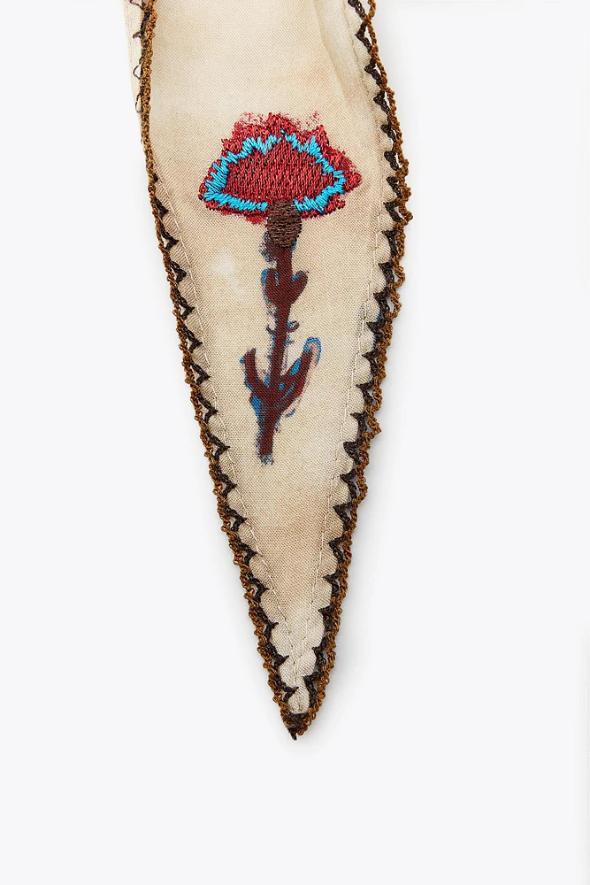 BANDANA FLEURS BRODÉES DENTELLE