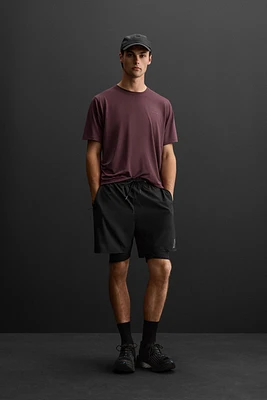 T-SHIRT PERFORÉ IMPRIMÉ