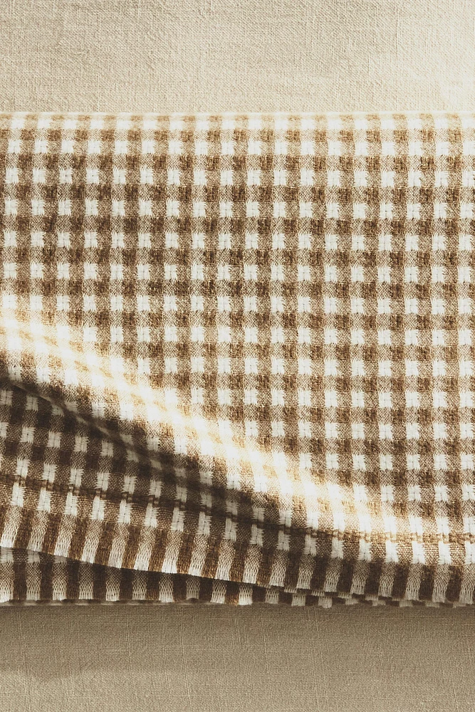 CHECK BLANKET WITH FRINGING