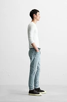 RIPPED SKINNY JEANS