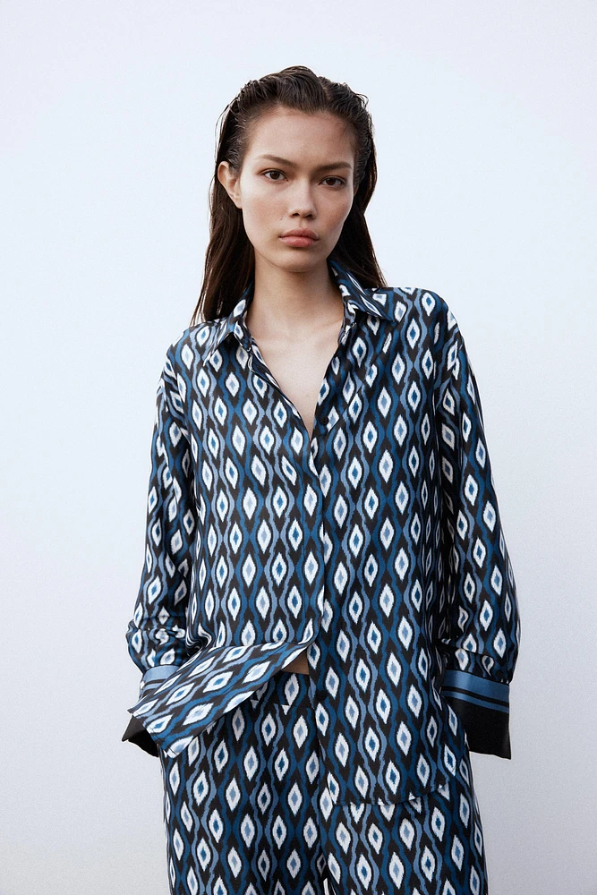 GEOMETRIC PRINT SHIRT