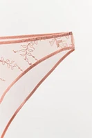 CULOTTE CLASSIQUE EN DENTELLE