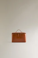 SMALL LEATHER TOILETRY BAG