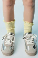 LOT DE TROIS PAIRES CHAUSSETTES MONTANTES ONDULÉES