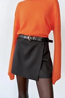 BELTED WRAP SKORT