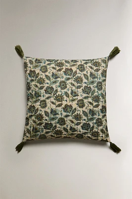 FLORAL THROW PILLOW COVER WITH POMPOMS